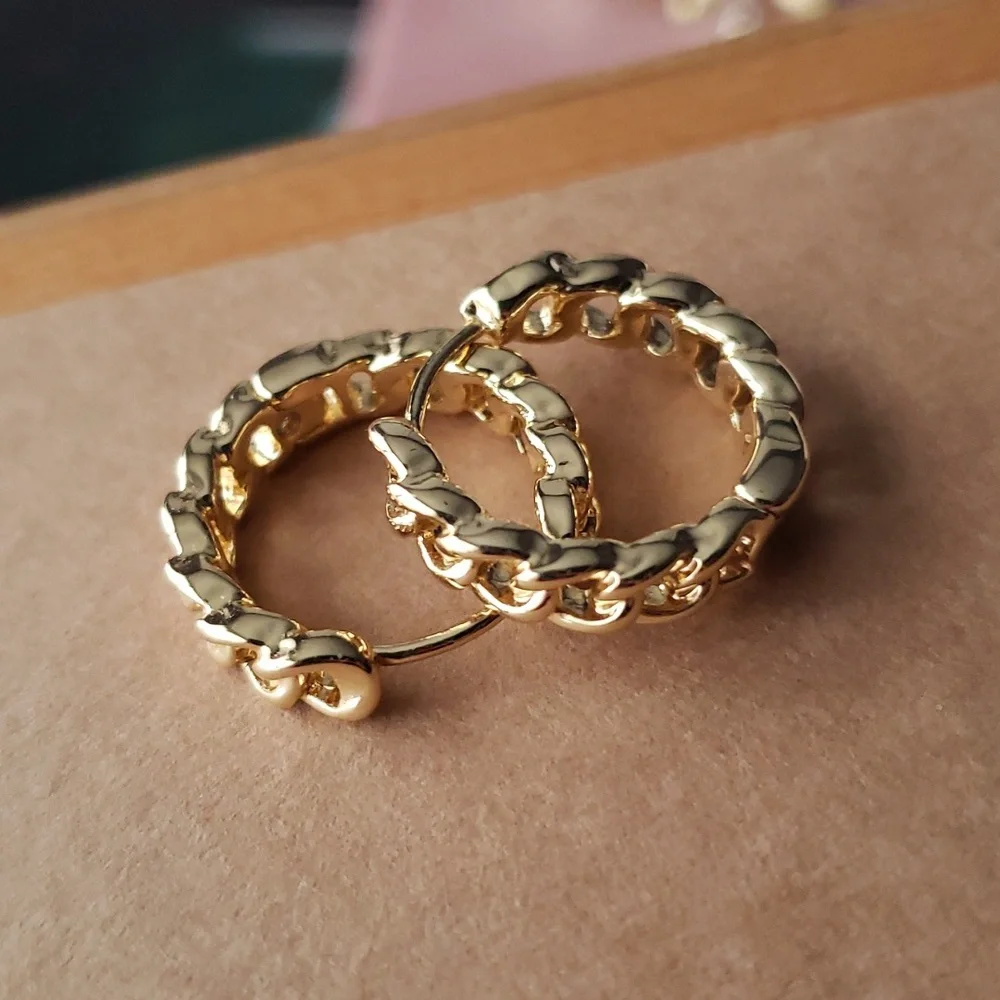HOUSE OF HARLOW 14K Gold-Plated Hoop Earrings - Picture 5 of 8